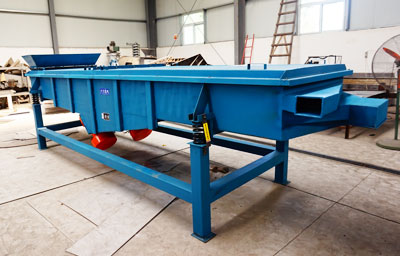 1030長(zhǎng)方形振動(dòng)篩(兩層)